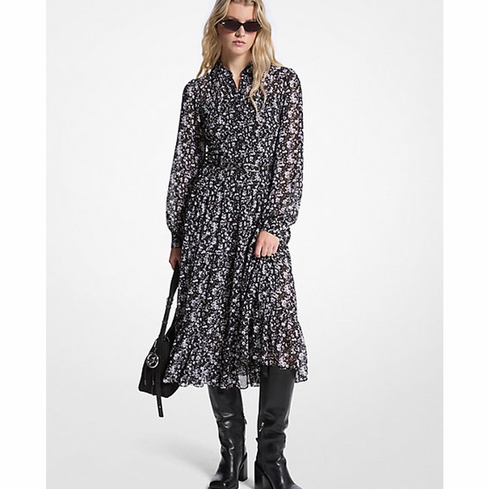 MICHAEL MICHAEL KORS
Floral Print Smocked Georgette Shirtdress